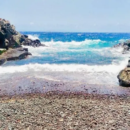 Beautiful In Front Of The Sea !!!!