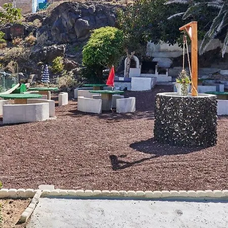 Beautiful In Front Of The Sea !!!!